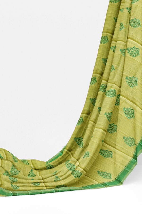 sri kumaran stores raw silk saree apple green saree with leaf green border 1 3