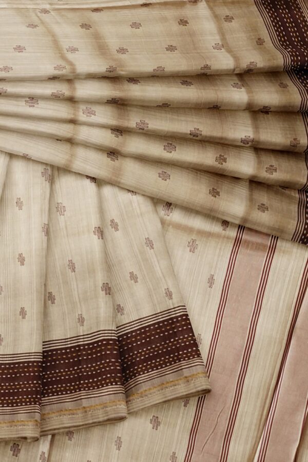 sri kumaran stores raw silk saree beige saree with brown border 4