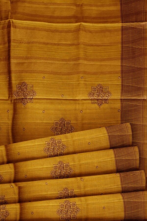 sri kumaran stores raw silk saree ocher color saree with brown checked border 5