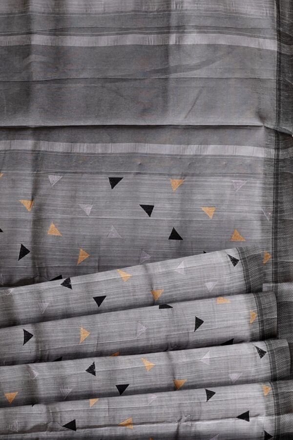 sri kumaran stores raw silk saree triangle design light gray color saree with pebble border 5