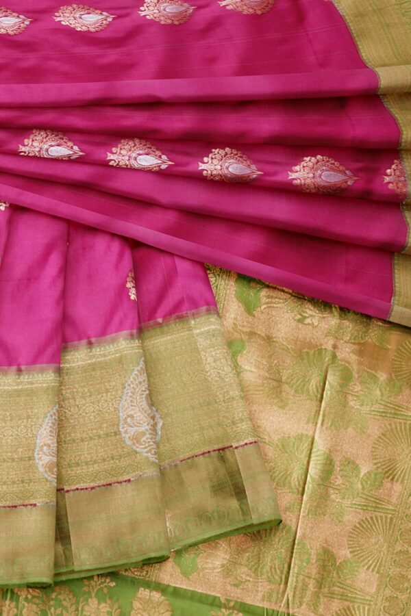 sri kumaran stores semi kanchipuram silk saree magenta pink saree with light green border and pallu 4