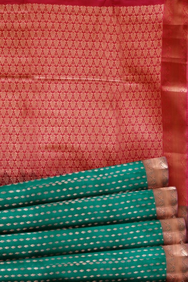 sri kumaran stores semi kanchipuram silk saree pine green saree with pale red pallu 5