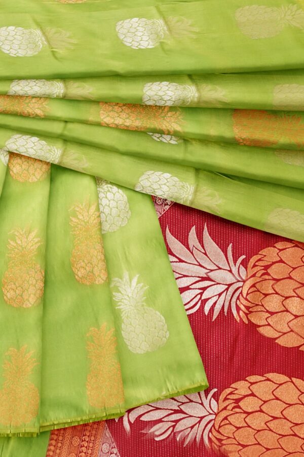 sri kumaran stores semi kanchipuram silk saree pineapple design light green saree with red pallu 4
