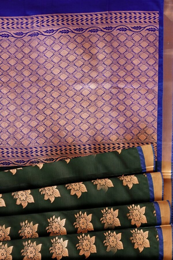 sri kumaran stores semi kanchipuram silk saree sacramento green saree with blue pallu 5