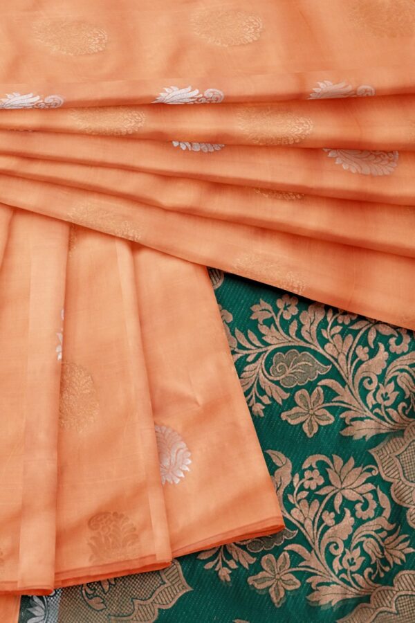 sri kumaran stores semi kanchipuram silk saree salmon color saree with ocean green border 4