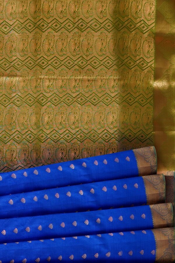 sri kumaran stores soft silk saree medium blue saree with light green pallu 5