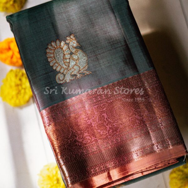 sri kumaran stores kanchipuram sarees grey saree with copper border 2
