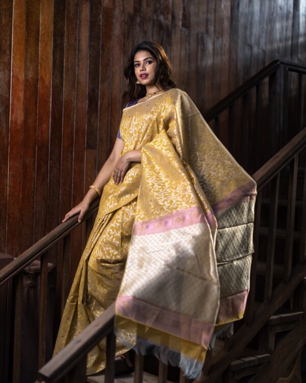 Sri kumaran stores instagram collection golden colour saree with silver border 2