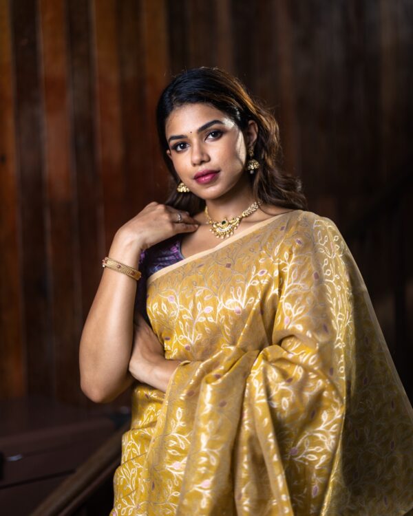 Sri kumaran stores instagram collection golden colour saree with silver border 3