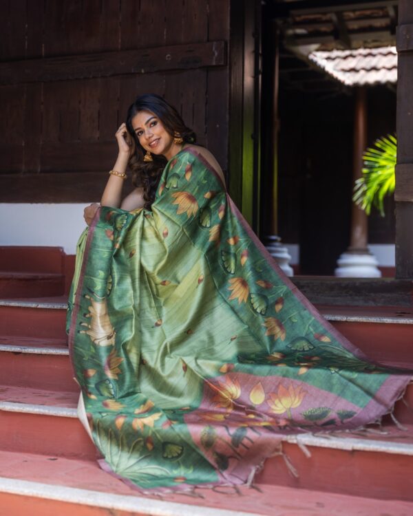 Sri kumaran stores instagram collection green saree with maroon border 2