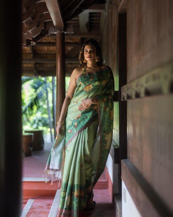 Sri kumaran stores instagram collection green saree with maroon border 3