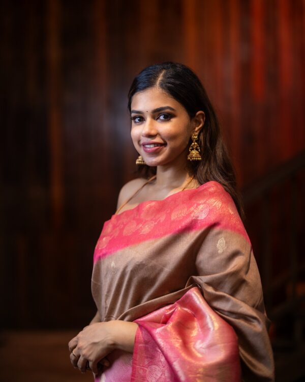 Sri kumaran stores instagram collection light brown with baby pink border 3