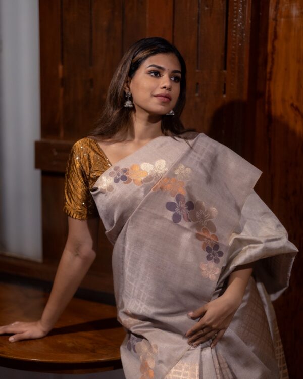 Sri kumaran stores instagram collection light brown with light brown border 3
