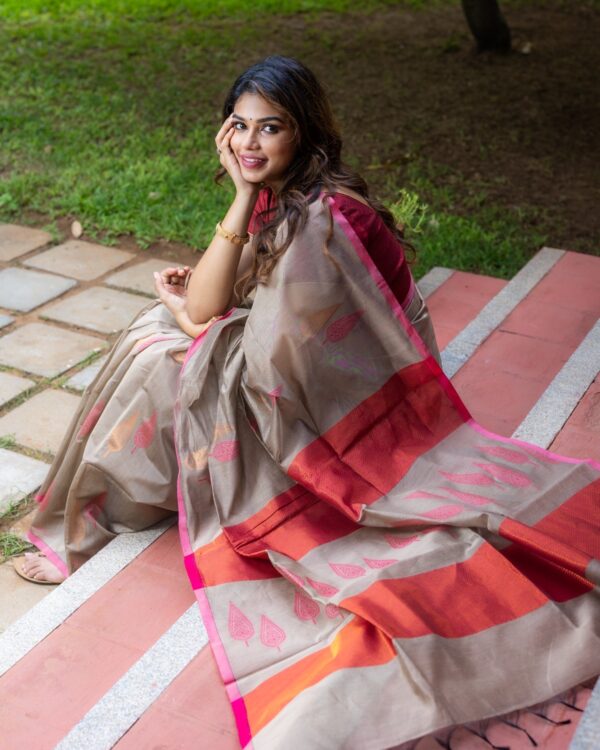 Sri kumaran stores instagram collection light brown with red border 2
