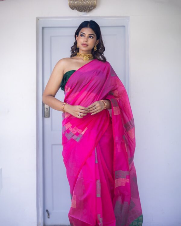 Sri kumaran stores instagram collection pink saree with pink border 1