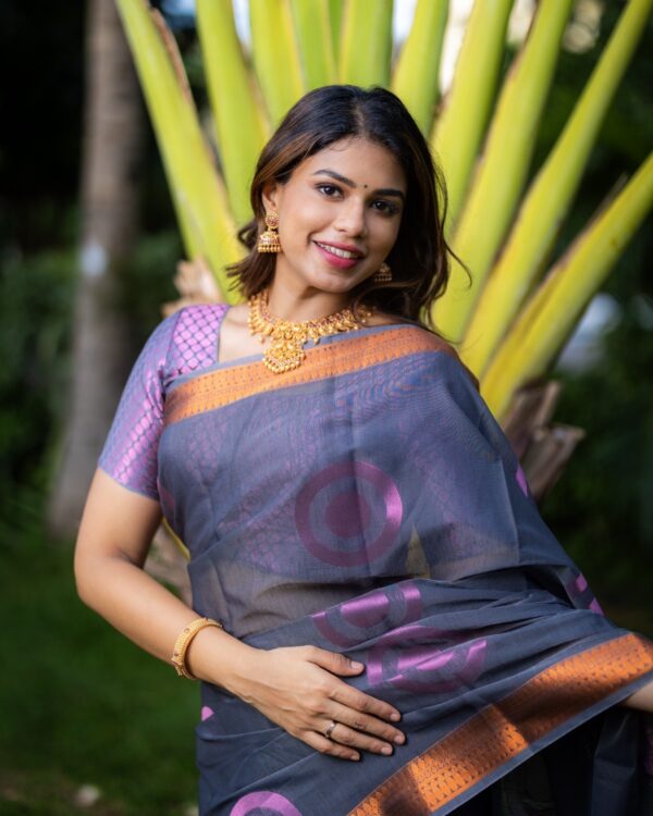 Sri kumaran stores instagram collection purple saree with copper border 3