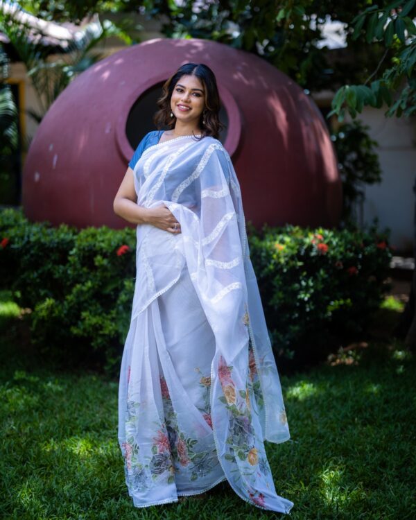 Sri kumaran stores instagram collection white saree with white border 1