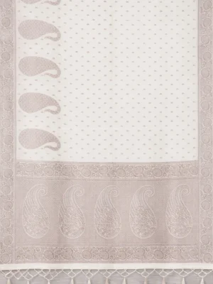 Classic Beige Butta Saree with Vintage Floral Pallu