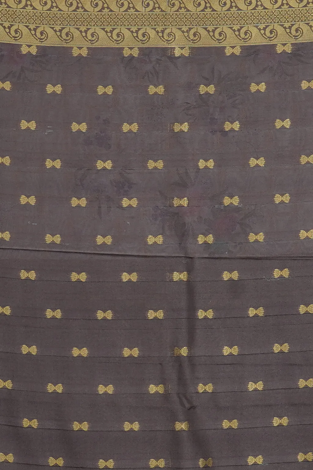 Ivory Blossom Fancy Saree - Image 3