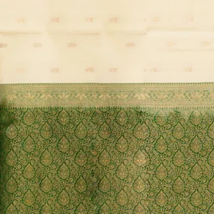 Ivory Emerald Luxe Soft Silk