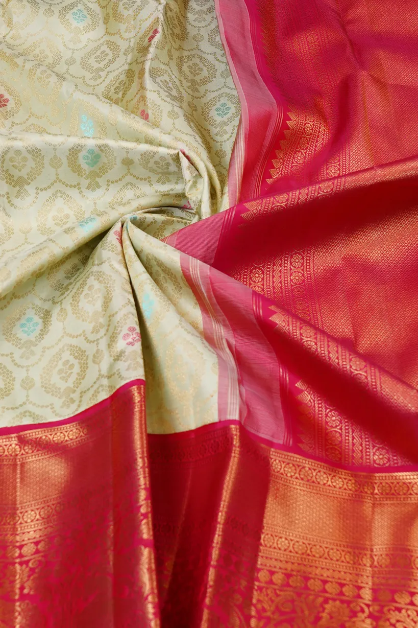 Cream & Red Kanchipuram Silk Saree - Image 2