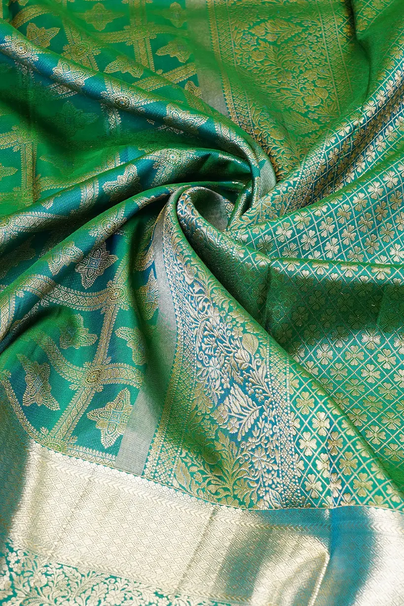 Turquoise Gridwork Silk Saree - Image 2