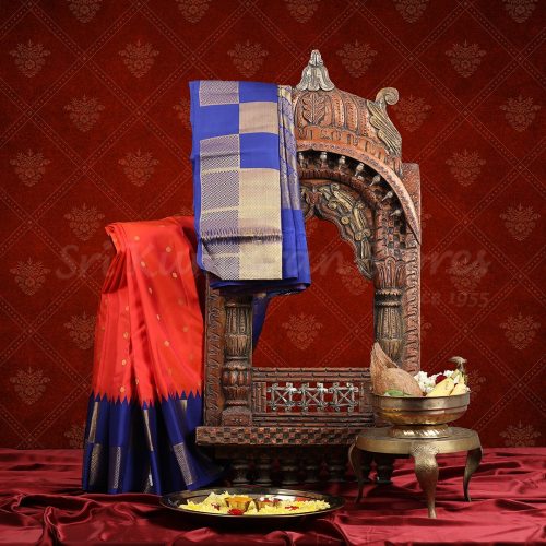 sri_kumaran_stores-kanchipuram_silks-red_saree_with_dark_blue_border-1.jpg