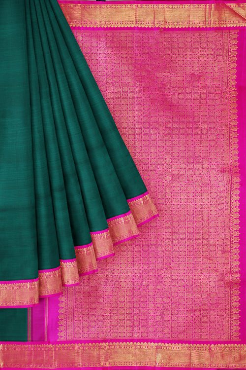 sri kumaran stores kanchipuram silk saree dark green saree with golden pink border 1