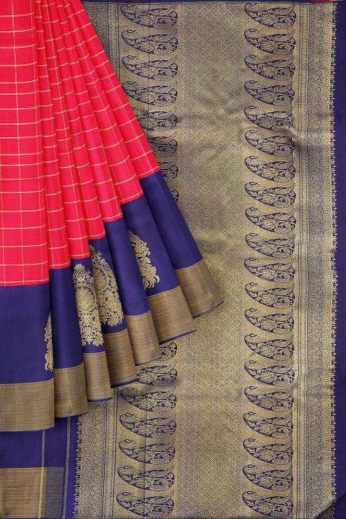 sri kumaran stores kanchipuram silk saree red saree with golden dark blue border 1