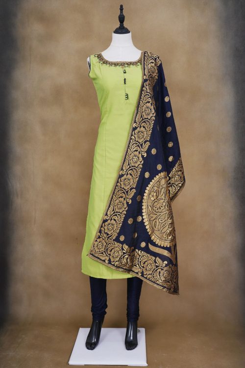 sri_kumaran_stores_kurti_light_green_top_with_dark_blue_bottom_and_dark_blue_floral_shawl-1_d598ecb5-e69b-4e53-9027-7e5b523a960a.jpg