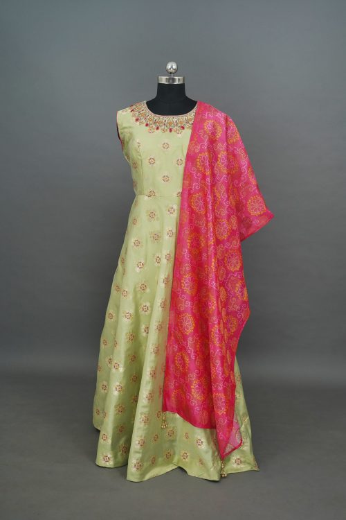 sri_kumaran_stores_lehenga_light_green_floral_design_with_red_shawl-1_30f5630d-59ec-44b7-99c5-cefa1c5d8fae.jpg